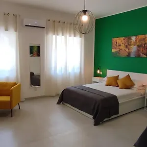 Bed & Breakfast Manzoni 159, Napoli