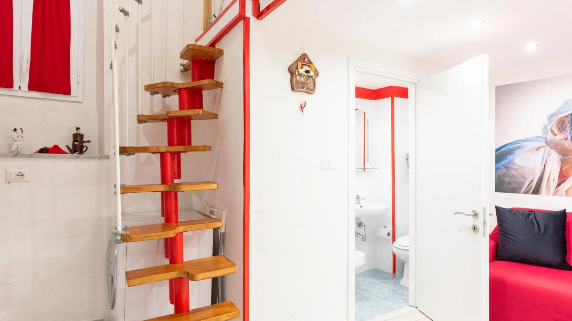 La Tana Di Pulcinella - Centro Storico Apartment Naples Italy